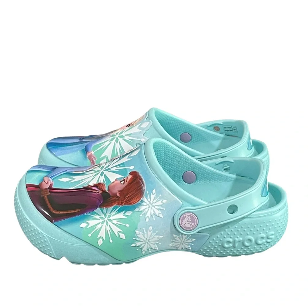 CROCS Kids size 3 with Frozen ll Disney Princesses Aqua & White shoes Anna Elsa